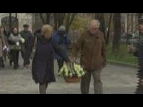 Flowers laid in Moscow for victims of repression