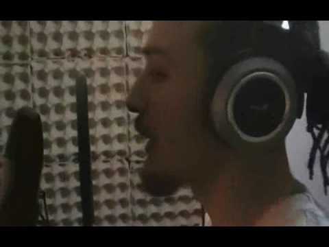 ReaL Mc a.k.a Ibi - i Ft Toni Benga - Mastaa Kush ..! (GSS) 2010 mp3.mp3