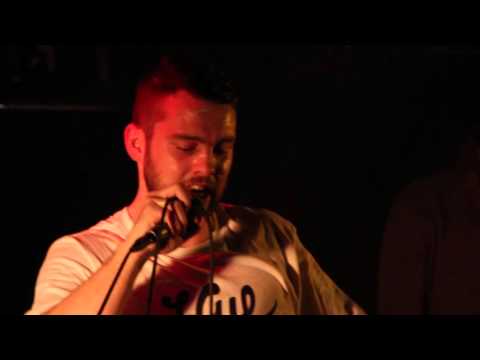 Rímnaríki-Einlægni live á gamla gauknum