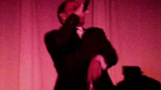 Carl Thomas performing &quot;Make it Alright&quot;