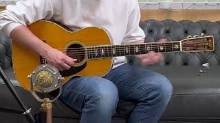 Video thumbnail for Martin 00-45 (1972) by Trippers' Guitars