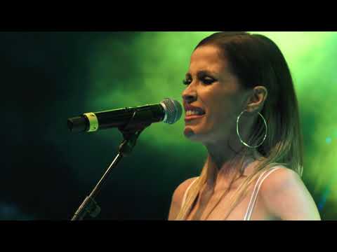 STARS SYMPHONY - Karolina, Ajde da letame