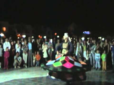 Отель Golden 5. Танец с юбками.