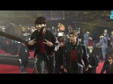 BTS - Bonsang Award - Proud Of Bang Si Hyuk Win Best Producer Awards @Seoul Music Awards 2018
