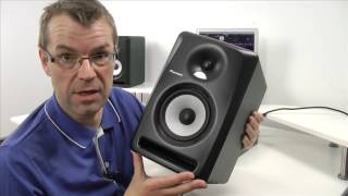 Video thumbnail for Pioneer S-DJ50X Active Monitors Review by Digital DJ Tips