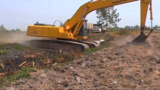 preview picture of video 'Thailand bouwrijp maken van grond - deel 1'