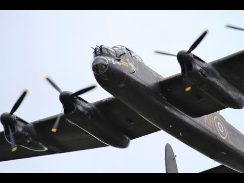AVRO LANCASTER B1 FLY-BY AT THE LMA RAF COSFORD RC MODEL SHOW LINE - TBOBBORAP1 - 2022