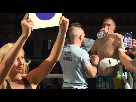 Karl Beck Vs Will Moore