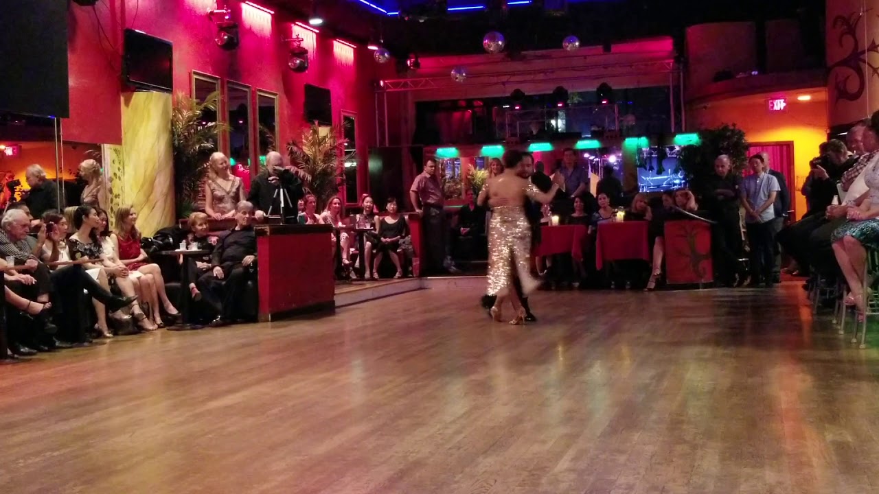 Carlos & Maureen Urrego - performance at Alberto's on October 14, 2018 (1 of 3)