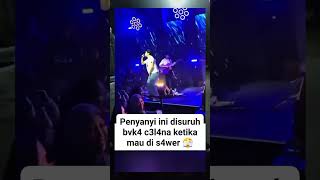 Download lagu Band ini tolak uang saweran karena disuruh buka celana #beritaterkini #viral #trending #shorts mp3 Download lagu Band ini tolak uang saweran karena disuruh buka celana #beritaterkini #viral #trending #shorts mp3
