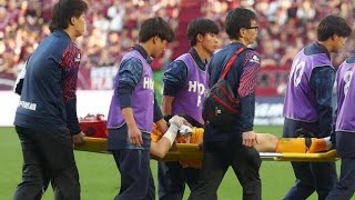 Ｊ１神戸に緊急アクシデント🚑ピッチ内で前川＆トゥーレルが激突⚡脳しんとう疑いで場内騒然😱