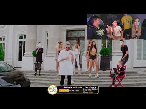 Kruszwil megakot Karolina i dziewczyna megakota Komentują piosenkę best live