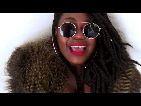 Lady Blaxx - Smile (Official Video)