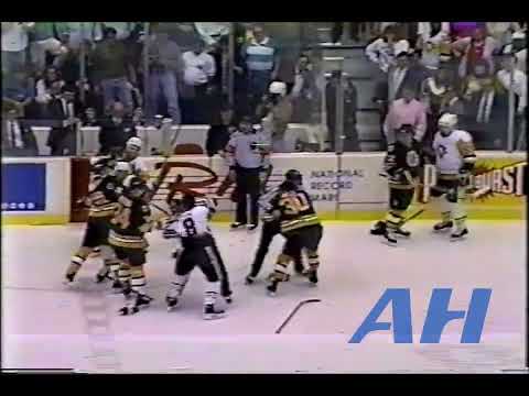 NHL May 7, 1991 Pittsburgh Penguins v Boston Bruins (R) Mark Recchi v Chris Nilan