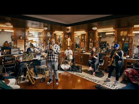 Butcher Brown: Select Cuts – “Hold You” (Official Live Performance)