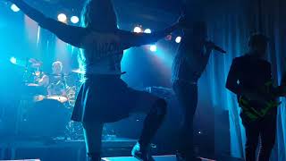 Butcher Babies - In denial