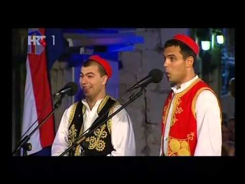 Podiglo se malo četovanje - klapa KAŠE - FDK 2012 SUPERFINALE