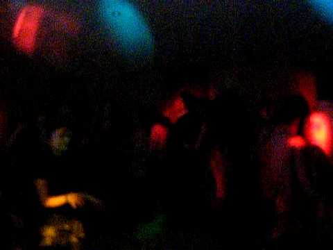 Sebi Pop@Majorat@3G - Dansul pinguinului.avi