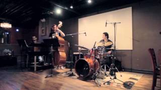 What Child Is This (Traditional/Dix) - Donnie Rankin, Lizz Hough, and Max Marsillo