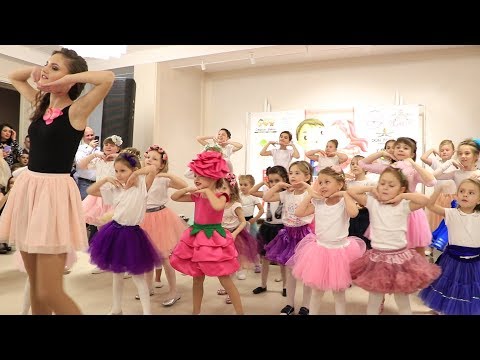 Як проходив другий дитячий бал у Франківську. ВІДЕОСЮЖЕТ