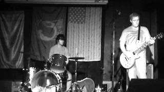 Planet Destroyer - Quakes & Chasms (Live at Bombays)