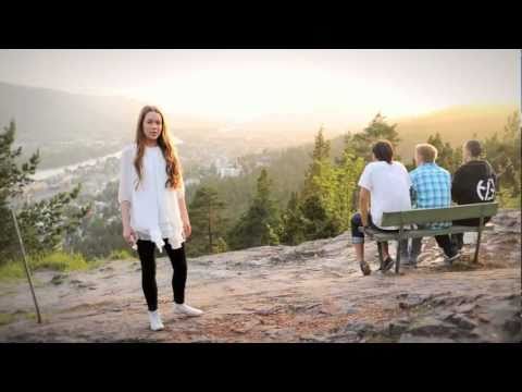 Ess I Ermet - Svever på skyer