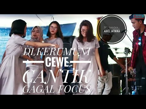 Teu Sangka ABIEL JATNIKA Di Kerumuni Cewe Cantik Sampai Gagal Focus (Live Show Ciwidey)