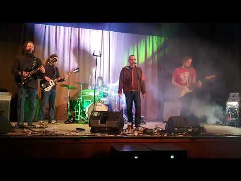 Flower Cover - Flower Cover - Strange Hitchhikers