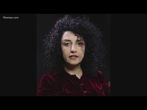 Jailed Iranian activist Narges Mohammadi wins the Nobel Peace Prize