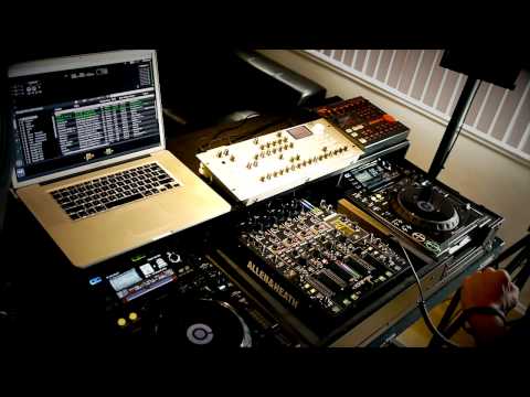 Trey Smith DJ MIx 002 - Live Video Tech House DJ Mix