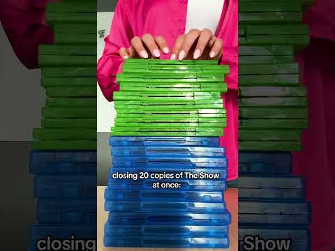 Closing 20 Copies of MLB The Show at once 😳