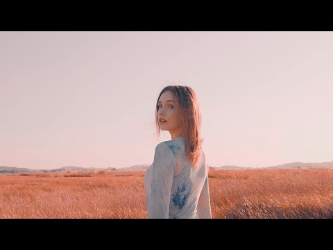 Junkilla - Through The Night (feat. Tabitha Nauser) [Official Music Video]