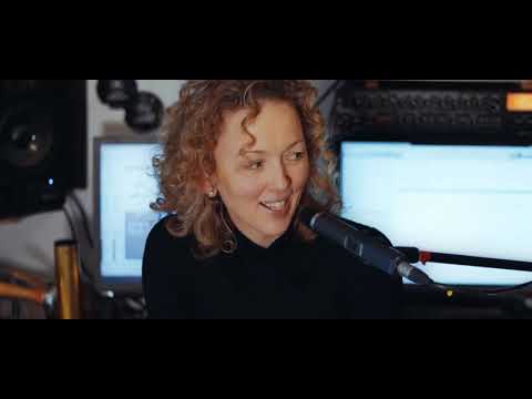 Walk Away Renee  (Studio Live)