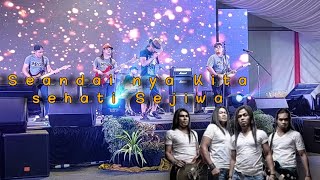 Download lagu Mr.x buskers bersama Elly A.X.L mp3 Download lagu Mr.x buskers bersama Elly A.X.L mp3