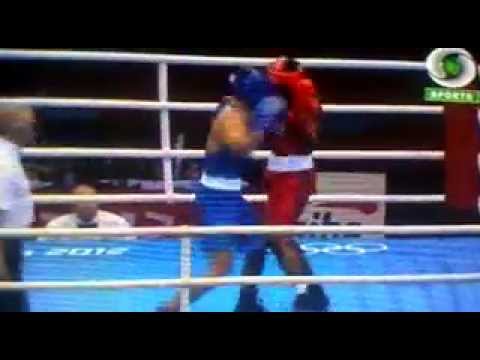 vijender singh punches his way to success defeating Terrell Gausha of USA 16:15 2012 olympic