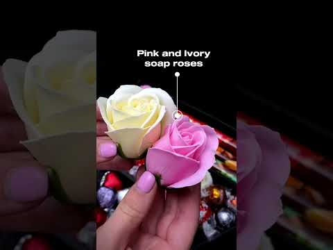 Assorted Lindt Lindor Signature Chocolate Bouquet With Pink & Ivory Roses