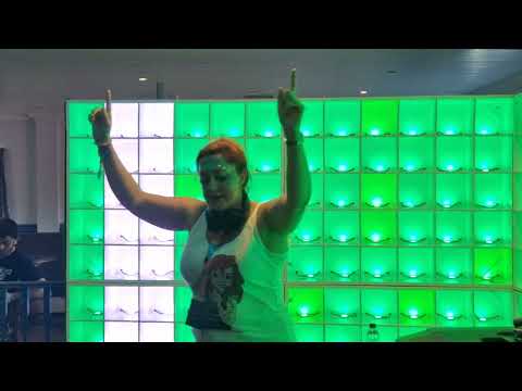 Dawn Lee live @ Tidyland Weekender Queen Vic (8-07-2022)