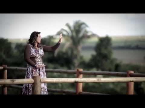 O Fabuloso DEUS - Lucely Uchôa (Clipe Oficial)