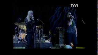 The B-52's - Keep This Party Going (Benicassim 2007)