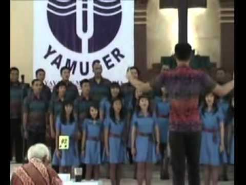 Kharis Choir - Pesparawi Yamuger 2009 - Yesus Ku Menyembah dan Kepada Siapakah Ku Harus Takut