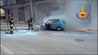 auto-in-fiamme-a-mugnano-del-cardinale