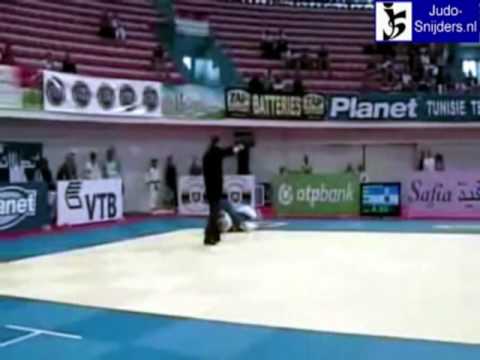 Judo 2009 Tunis: Maros (HUN) - Pryanichnikova (RUS) [-52kg].