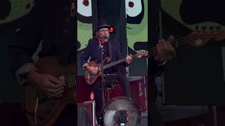 Today I finally got to see Les Claypool and yell “Primus Sucks” #iykyk