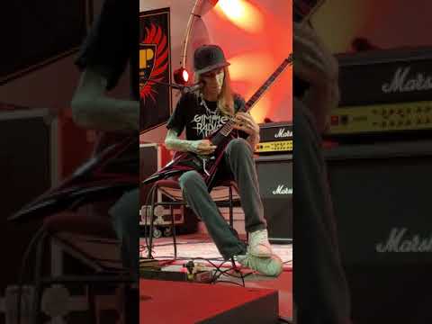 Alexi Laiho teaches "Under Grass and Clover" at Sam Ash