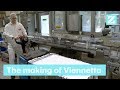 Zo wordt feestdagentoetje Viennetta gemaakt