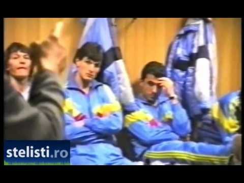 Ce le spunea Ienei lui Hagi, Gica Popescu, Lupu, Sabau in vestiar (1990). By Cristi Otopeanu