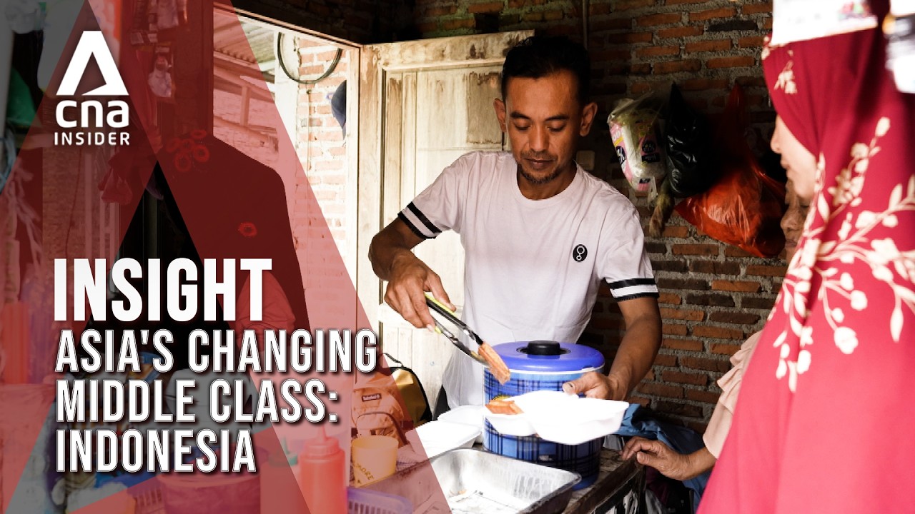 Shrinking Indonesian Middle Class: Why Are They Struggling? | Asia's Changing Middle Class | Insight
