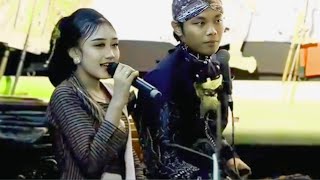 Download lagu di cedak i sinden ayu, gading pawukir entek omongane, gayeng pol mp3