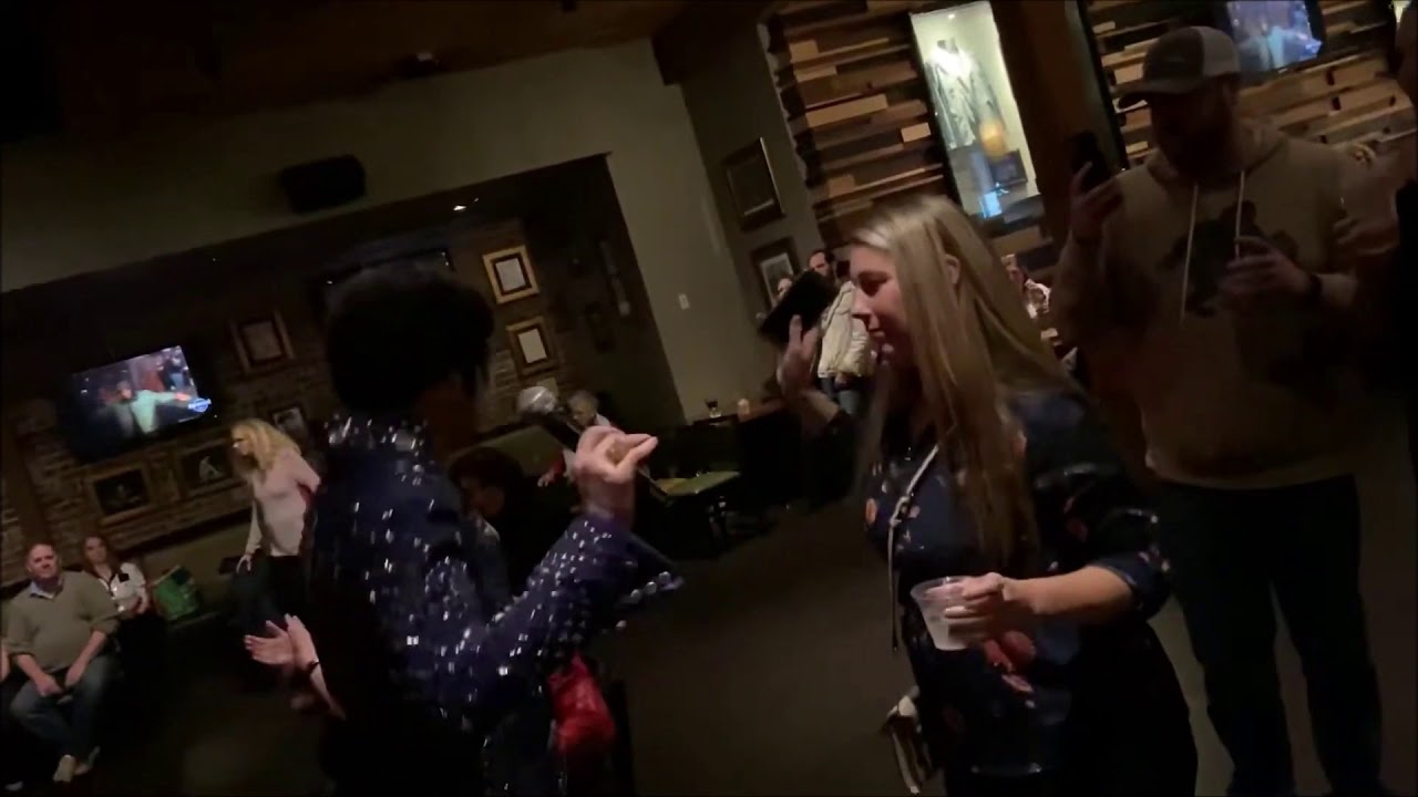 Promotional video thumbnail 5 for Robbie Dee's Tribute to Elvis - for hire