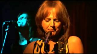 Teenage Fanclub feat. Donna Matthews - Personality Crisis